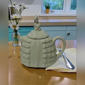 Sadler Crinoline Lady Teapot, Sadler Teapot, 1930s Teapot